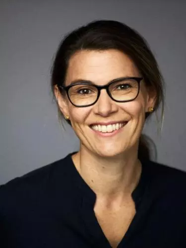 Profile Picture of Associate Professor Esther Becker